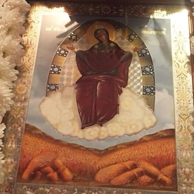 28 октября Церковь празднует память иконы Богородицы «Спорительница хлебов»
