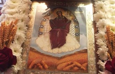 28 октября Церковь празднует память иконы Богородицы «Спорительница хлебов»