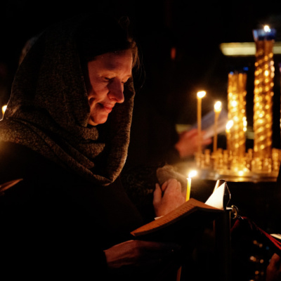 «Идем пропалывать сорняки в своем сердце»: священник рассказал, зачем читать Великий покаянный канон Андрея Критского