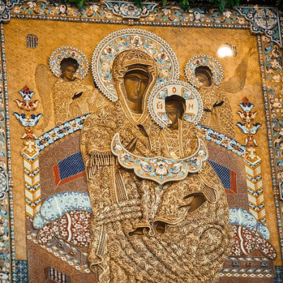 Случаи благодатной помощи от иконы «Всецарица» в Новоспасском монастыре