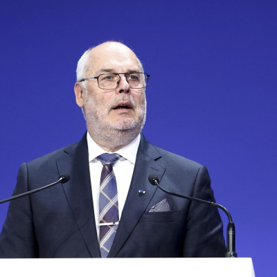 Президент Эстонии продолжает бороться с Парламентом и неконституционным законопроектом, направленным против Эстонской Православной Христианской Церкви