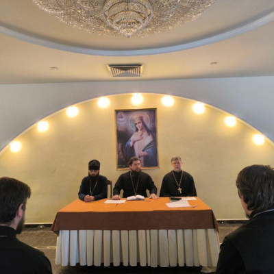 В кафедральном соборе прошло совещание, посвященное духовному окормлению средних специальных и высших учебных заведений