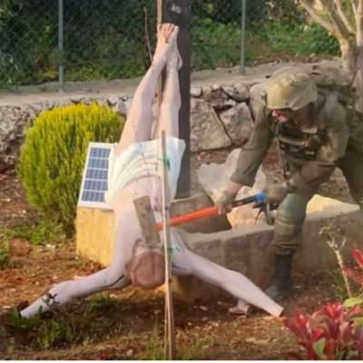 Поругание статуи Христа израильским военным вызвало боль и потрясение у множества верующих, заявили в Церкви