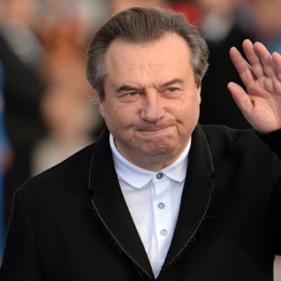 Вдова племянника Николая II подала в суд на Алексея Учителя
