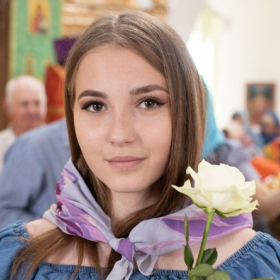 Жены-мироносицы 2026: фотогалерея с цветами