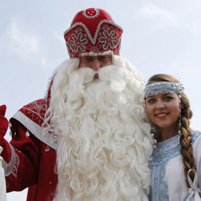 Вся правда о Новом годе: откуда возникли Дед Мороз, Снегурочка, елка и олени Санта-Клауса (и почему всех их можно считать еще очень молодыми)