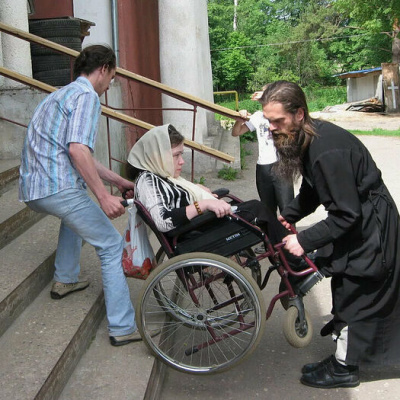 Сделать храмы более открытыми и доступными