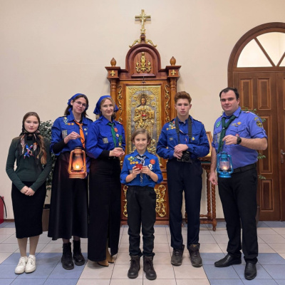 В Свято-Троицкий собор города Краснодара прибыл Вифлеемский огонь