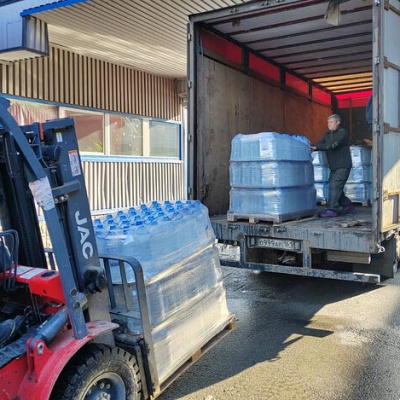 Служба помощи «Милосердие-на-Дону» доставила питьевую воду на Донбасс. Информационная сводка о помощи беженцам (от 18 января 2024 года)