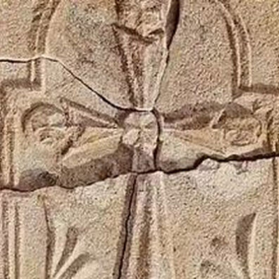 В ОАЭ на острове обнаружен 1400-летний крест среди руин раннего монастыря