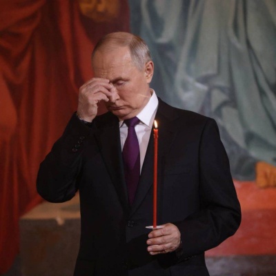 Президент Российской Федерации Владимир Путин поздравил православных христиан и всех граждан России, отмечающих праздник Пасхи
