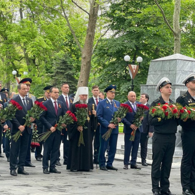 В День Победы митрополит Василий принял участие в торжествах в городе-герое Новороссийске