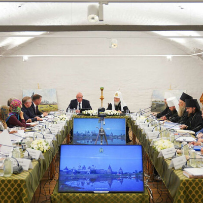 Предстоятель Русской Церкви возглавил совещание по вопросам сохранения и развития Соловецкого архипелага