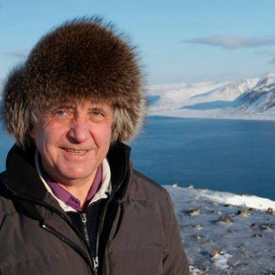 Испытатель Петр Задиров: выжил, упав с огромной высоты, и построил храм в Антарктиде