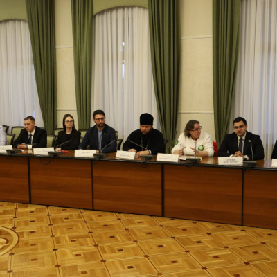 В Законодательном Собрании Кубани обсудили перспективы развития молодёжных общественных организаций