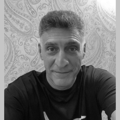 Умер актер, режиссер и ведущий Тигран Кеосаян