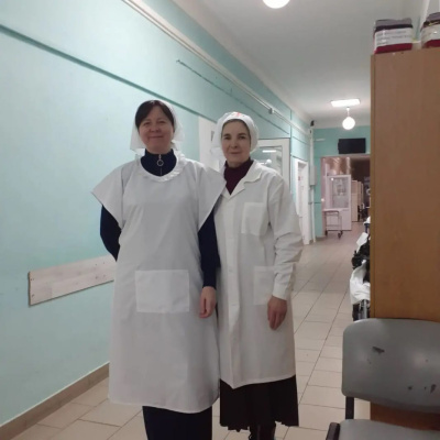 Сестры милосердия Свято-Троицкого храма г. Краснодара навести военнослужащих в госпитале