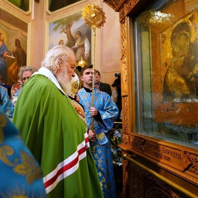 Патриарх Кирилл: Россия снова проходит через тяжелые испытания