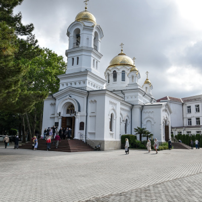 В ПРАЗДНИК ВОЗНЕСЕНИЯ ГОСПОДНЯ