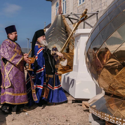 Епископ Новороссийский и Геленджикский Сергий совершил чин освящения крестов строящейся православной гимназии города Анапы