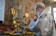 Епископ Новороссийский и Геленджикский Сергий совершил Божественную литургию в Свято-Успенском кафедральном соборе г. Новороссийска