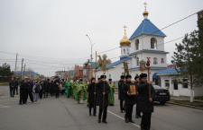 Епископ Новороссийский и Геленджикский Сергий совершил Божественную литургию в Александро-Невском храме г. Темрюка по случаю престольного праздника