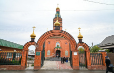 В ПРАЗДНИК ИВЕРСКОЙ ИКОНЫ БОЖИЕЙ МАТЕРИ ЕПИСКОП НОВОРОССИЙСКИЙ И ГЕЛЕНДЖИКСКИЙ СЕРГИЙ СОВЕРШИЛ ЛИТУРГИЮ В ХРАМЕ В ЧЕСТЬ АРХИСТРАТИГА БОЖИЯ МИХАИЛА Г. 