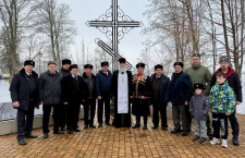 В Динском районе молитвенно почтили память невинноубиенных казаков