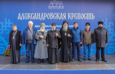 Митрополит Екатеринодарский и Кубанский Василий принял участие в торжественных мероприятиях фестиваля «Александровская крепость»