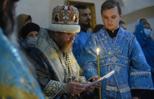 В праздник Покрова митрополит Псковский Тихон совершил первую за несколько веков архиерейскую Литургию древнерусским чином в Пскове