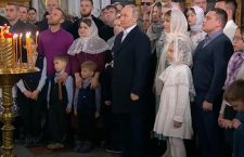 Путин в Рождество напомнил о семейных традициях, идеалах и ценностях 