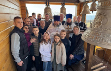 На приходе храма в честь Феодоровской иконы Божией Матери хутора Бетта состоялось освящение колоколов