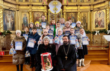 В храме Вознесения Господня станицы Пластуновской наградили юных художников