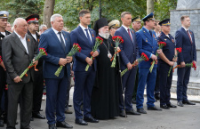 Архипастырь принял участие в памятном мероприятии, посвященном 83-й годовщине разгрома немецко-фашистских войск у стен Новороссийска