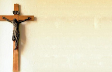 Квебек: распятие, 90 лет провисевшее в зале заседаний муниципального совета, уберут «ради светскости государства»