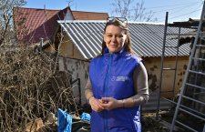 «Не переживай, если вы умрете – мучениками будете»: сотрудница Патриаршей гуманитарной миссии – о крышах, добровольцах и о любви