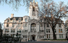 За что сейчас арестовали бы Христа в Великобритании?