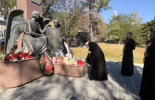 Епископ Новороссийский и Геленджикский Сергий почтил память жертв ночной атаки БПЛА на Новороссийск