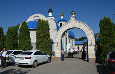 БОЖЕСТВЕННАЯ ЛИТУРГИЯ В ПРАЗДНИК ЯВЛЕНИЯ ИКОНЫ ПРЕСВЯТОЙ БОГОРОДИЦЫ ВО ГРАДЕ КАЗАНИ -КАЗ..