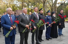 В городе-герое Новороссийске епископ Новороссийский и Геленджикский Сергий принял участие в памятном мероприятии, посвященном Дню народного единства