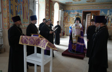 Епископ Новороссийский и Геленджикский Сергий привел к присяге членов Епархиального суда