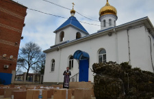 На приходе храма в честь святого Александра Невского г. Темрюка прошла благотворительная акция "Пасхальный подарок солдату"