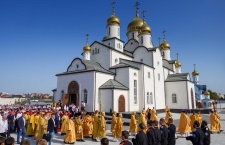 Церемония освящения Патриархом Кириллом храма в Анапе