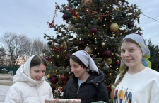 В храме Святого Духа был организован сбор детской литературы для детей из многодетных и малоимущих семей