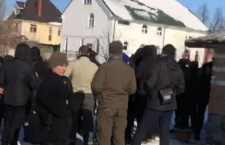 В селе Счастливое Киевской области активисты раскольнической структуры захватили храм Украинской Православной Церкви