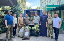 Протоиерей Иоанн Лапко совершил поездку в Луганскую народную республику с гуманитарной помощью