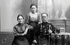 Мученица Нина Кузнецова с трудом передвигалась после инсульта, но свой дом превратила в приют для всех, кому трудно