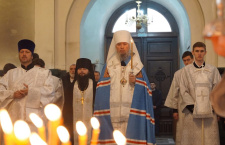 Митрополит Василий совершил панихиду по воинам, погибшим в ходе специальной военной операции