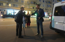 Не бояться, а делать: истории наших современников, которые просто помогают людям