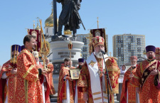 В Анапе состоялось освящение и торжественное открытие памятника святому равноапостольному великому князю Владимиру